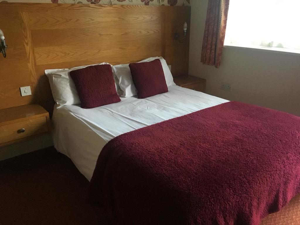 Three Horseshoes Inn 버빈홀 외부 사진